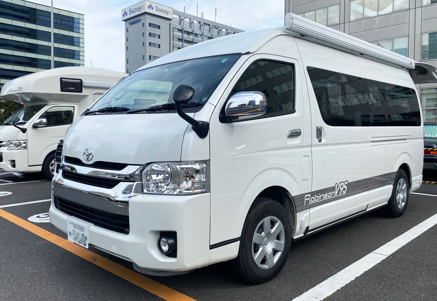 バンコンタイプのキャンピングカー